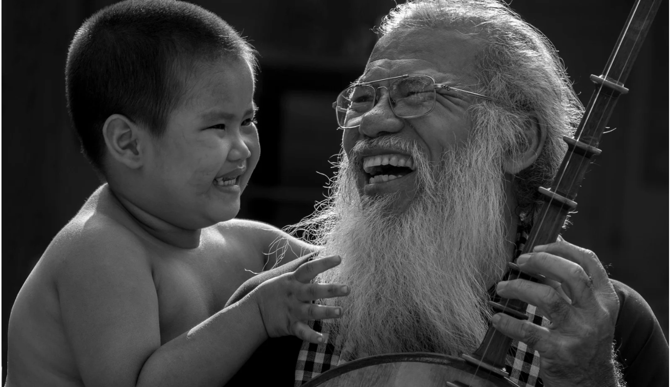 違いを笑いに。 未来を共笑®︎に。